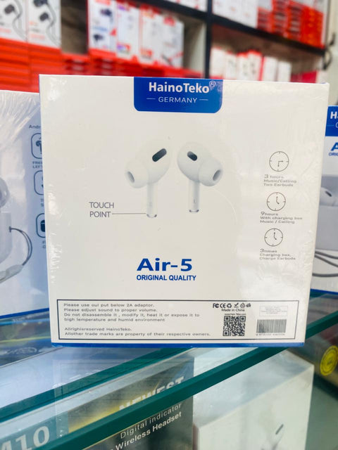 Earbuds